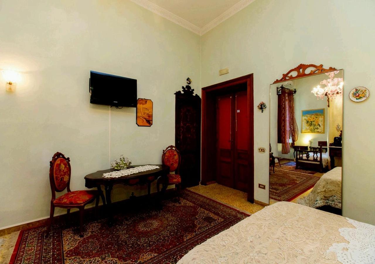 B&B Atmosfere Del Centro Storico Nápoles Exterior foto