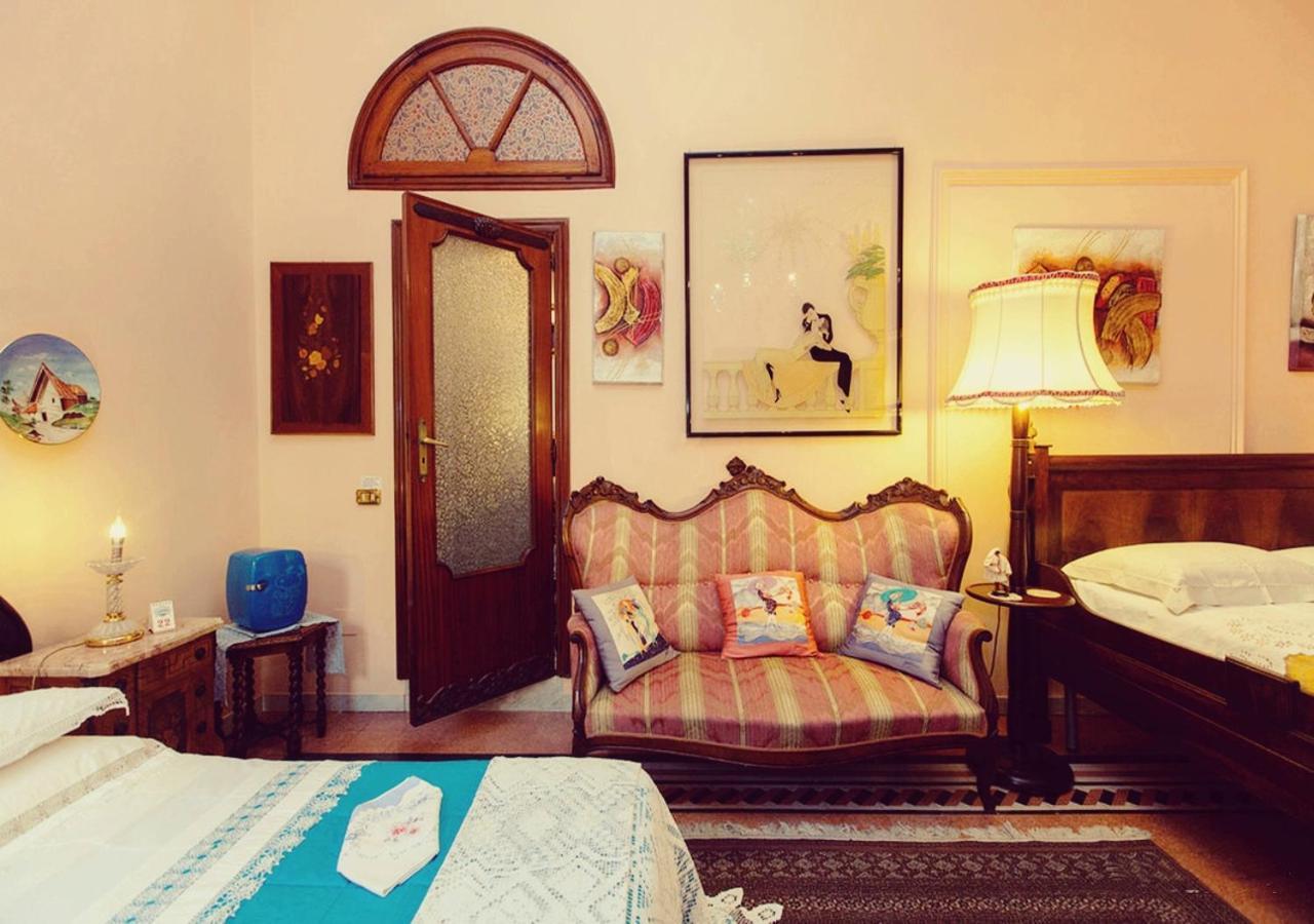 B&B Atmosfere Del Centro Storico Nápoles Exterior foto